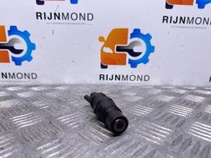 Gebruikte Verstuiver (diesel) Volkswagen Transporter T4 1.9 TD Prijs € 24,99 Margeregeling aangeboden door Autodemontage Rijnmond BV