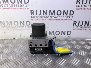 Gebruikte ABS Pomp Audi A5 Cabrio (8F7) 2.0 TFSI 16V Prijs op aanvraag aangeboden door Autodemontage Rijnmond BV