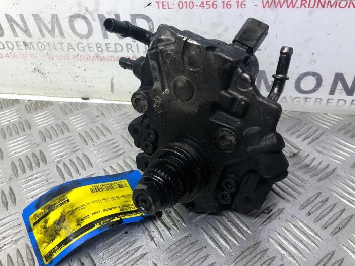 Gebruikte Dieselpomp Mercedes E (W212) E-250 CDI 16V BlueEfficiency 4-Matic Prijs € 175,00 Margeregeling aangeboden door Autodemontage Rijnmond BV