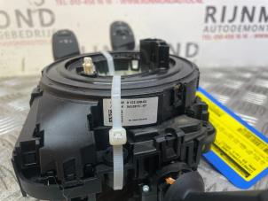 Gebruikte Licht + Raw Schakelaar BMW X5 (E70) xDrive 40d 3.0 24V Prijs € 181,50 Inclusief btw aangeboden door Autodemontage Rijnmond BV