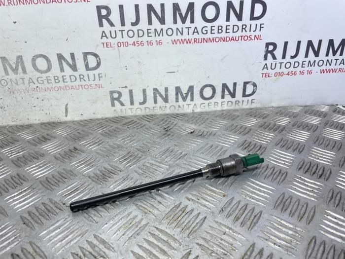 Gebruikte Oliepeil sensor Peugeot 308 SW (4E/H) 1.6 16V THP 150 Prijs € 20,00 Margeregeling aangeboden door Autodemontage Rijnmond BV