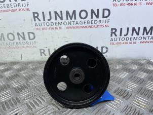 Gebruikte Pomp Servo Chrysler Voyager/Grand Voyager (RG/RS) 2.8 CRD 16V Autom. Prijs op aanvraag aangeboden door Autodemontage Rijnmond BV