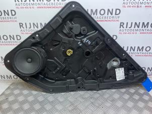 Gebruikte Ruitmechaniek 4Deurs rechts-achter Mercedes B (W246) 1.6 B-180 BlueEFFICIENCY Turbo 16V Prijs € 24,20 Inclusief btw aangeboden door Autodemontage Rijnmond BV