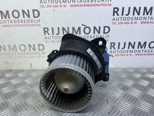 Gebruikte Blower Opel Corsa D 1.3 CDTi 16V Ecotec Prijs € 40,00 Margeregeling aangeboden door Autodemontage Rijnmond BV