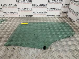 Gebruikte Deurruit 4Deurs links-achter Peugeot 308 (4A/C) 1.6 HDi Prijs op aanvraag aangeboden door Autodemontage Rijnmond BV