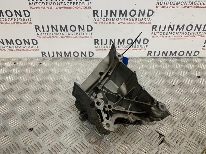 Gebruikte Motorsteun Audi A3 Sportback (8VA/8VF) 1.4 TFSI 16V Prijs € 24,20 Inclusief btw aangeboden door Autodemontage Rijnmond BV