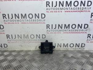 Gebruikte Deur module Landrover Discovery Sport (LC) 2.0 eD4 150 16V Prijs € 90,75 Inclusief btw aangeboden door Autodemontage Rijnmond BV