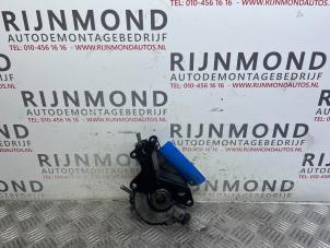 Gebruikte Vacuumpomp (Diesel) Volkswagen Golf V (1K1) 1.9 TDI Prijs op aanvraag aangeboden door Autodemontage Rijnmond BV