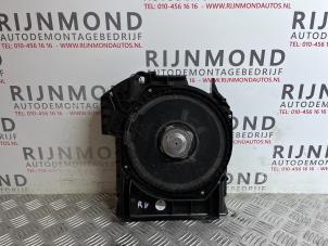 Gebruikte Luidspreker BMW 5 serie (F10) 530d 24V Prijs € 42,35 Inclusief btw aangeboden door Autodemontage Rijnmond BV