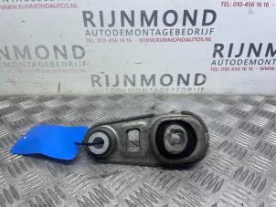 Gebruikte Motorsteun Renault Kadjar (RFEH) 1.2 Energy TCE 130 Prijs € 24,20 Inclusief btw aangeboden door Autodemontage Rijnmond BV