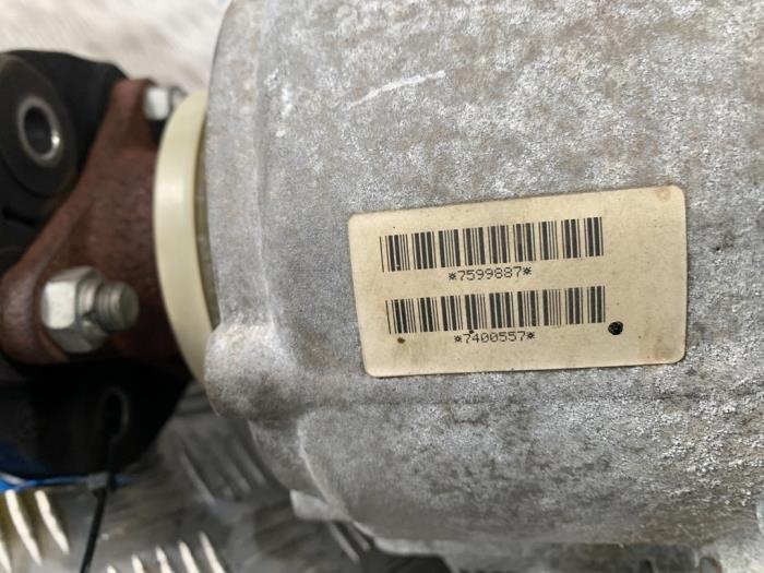 Gebruikte Transferbak 4x4 BMW X6M (E71/72) 4.4i V8 Turbo 32V Prijs € 605,00 Inclusief btw aangeboden door Autodemontage Rijnmond BV
