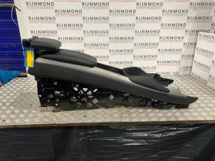 Gebruikte Middenconsoles BMW X6M (E71/72) 4.4i V8 Turbo 32V Prijs € 484,00 Inclusief btw aangeboden door Autodemontage Rijnmond BV