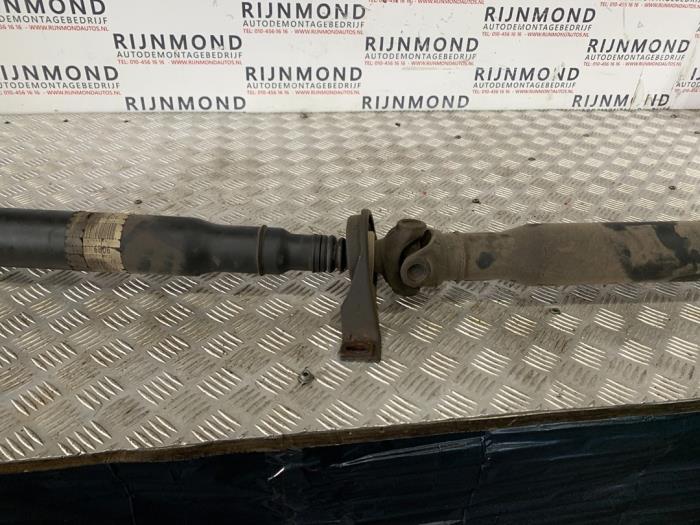 Tussenas van een Mercedes-Benz S (W220) 3.2 S-320 CDI 2004