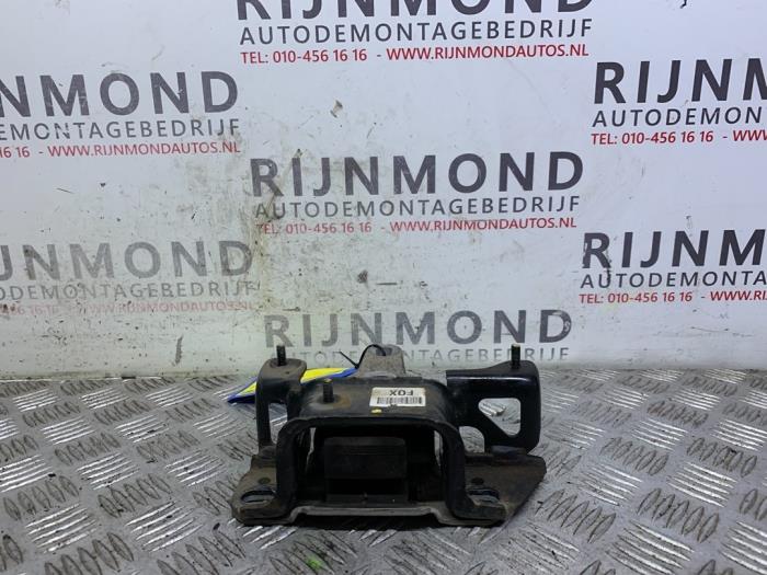 Gebruikte Motorsteun Ford Fiesta 6 (JA8) 1.0 EcoBoost 12V 100 Prijs € 30,25 Inclusief btw aangeboden door Autodemontage Rijnmond BV