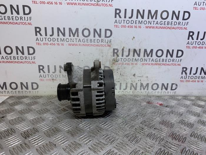 Gebruikte Dynamo Mercedes C (W205) C-200 2.0 CGI 16V Prijs € 90,75 Inclusief btw aangeboden door Autodemontage Rijnmond BV
