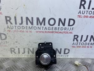 Gebruikte Regelunit Multi Media Mercedes C Estate (S204) 2.2 C-250 CDI 16V BlueEfficiency Prijs op aanvraag aangeboden door Autodemontage Rijnmond BV