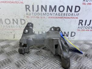 Gebruikte Motorsteun Renault Kadjar (RFEH) 1.2 Energy TCE 130 Prijs € 24,20 Inclusief btw aangeboden door Autodemontage Rijnmond BV