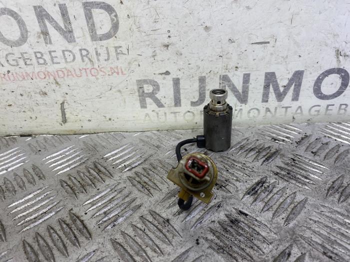 Oliedruk sensor van een Renault Kadjar (RFEH) 1.2 Energy TCE 130 2017