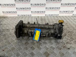 Gebruikte Cilinderkop Opel Combo 1.6 CDTI 16V Prijs € 250,00 Margeregeling aangeboden door Autodemontage Rijnmond BV