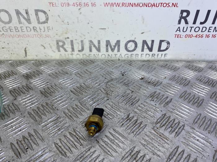Gebruikte Druksensor Mercedes E (W213) E-220d 2.0 Turbo 16V Prijs € 36,30 Inclusief btw aangeboden door Autodemontage Rijnmond BV