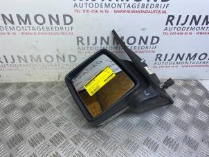 Gebruikte Spiegel Buiten links Opel Combo (Corsa C) 1.3 CDTI 16V Prijs € 40,00 Margeregeling aangeboden door Autodemontage Rijnmond BV