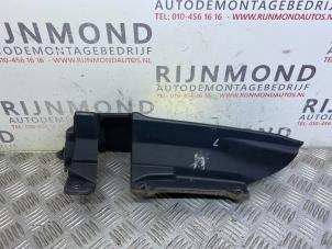 Gebruikte Achterlichtrand links Dacia Dokker Express (8S) 1.5 dCi 90 Prijs € 35,00 Margeregeling aangeboden door Autodemontage Rijnmond BV