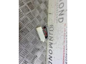 Gebruikte Alarm sensor Volkswagen Polo V (6R) 1.0 12V BlueMotion Technology Prijs op aanvraag aangeboden door Autodemontage Rijnmond BV