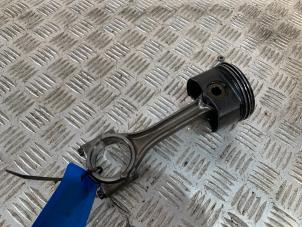 Gebruikte Zuiger Audi A3 Sportback (8YA) 2.0 35 TDI 16V Prijs € 235,95 Inclusief btw aangeboden door Autodemontage Rijnmond BV