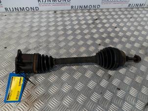 Gebruikte Cardanas links-voor (VWA) Seat Alhambra (7V8/9) 1.9 TDi 4 Motion 115 Prijs € 40,00 Margeregeling aangeboden door Autodemontage Rijnmond BV