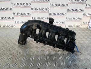 Gebruikte Spruitstuk Inlaat Opel Astra J (PC6/PD6/PE6/PF6) 1.7 CDTi 16V 110 Prijs € 75,00 Margeregeling aangeboden door Autodemontage Rijnmond BV