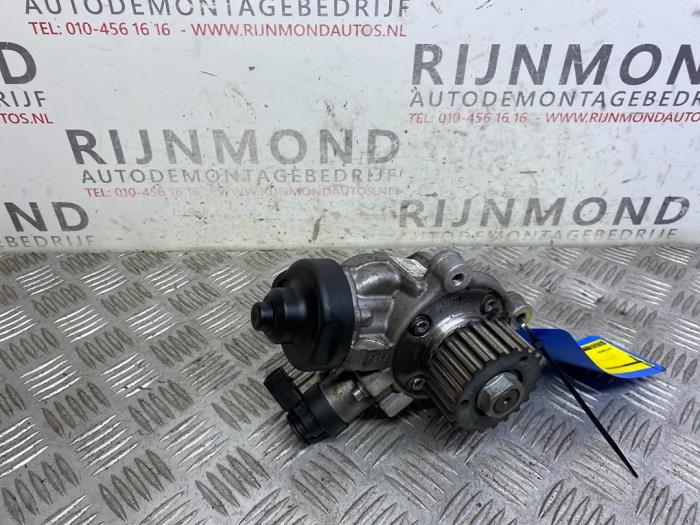 Gebruikte Dieselpomp Volkswagen Touran (5T1) 2.0 TDI 150 Prijs op aanvraag aangeboden door Autodemontage Rijnmond BV