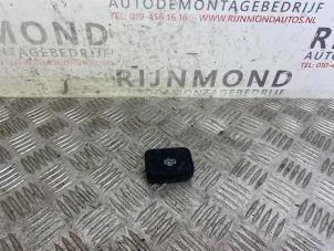 Gebruikte Regensensor Volkswagen Passat (3C2) 2.0 FSI 16V Prijs op aanvraag aangeboden door Autodemontage Rijnmond BV
