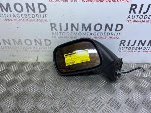 Gebruikte Spiegel Buiten links Suzuki Wagon-R+ (RB) 1.0 12V Prijs op aanvraag aangeboden door Autodemontage Rijnmond BV