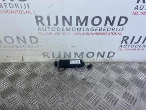 Gebruikte Alarm sensor Mazda 3 (BM/BN) 2.2 SkyActiv-D 150 16V Prijs op aanvraag aangeboden door Autodemontage Rijnmond BV