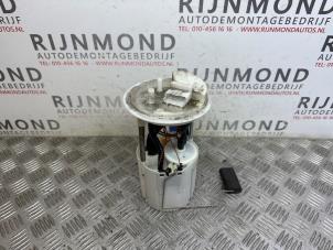 Gebruikte Benzinepomp Fiat Bravo (198A) 1.4 MultiAir 16V Prijs op aanvraag aangeboden door Autodemontage Rijnmond BV