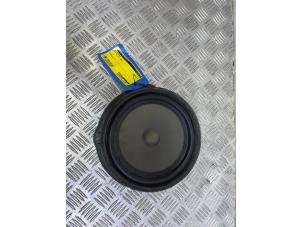 Gebruikte Luidspreker Audi Q2 (GAB/GAG) 1.6 30 TDI 16V Prijs € 24,20 Inclusief btw aangeboden door Autodemontage Rijnmond BV