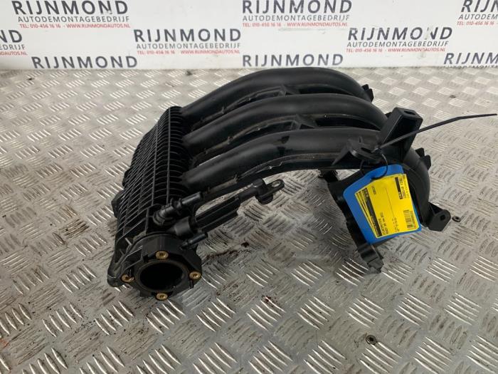 Gebruikte Uitlaatspruitstuk Peugeot 208 I (CA/CC/CK/CL) 1.2 Vti 12V PureTech 82 Prijs op aanvraag aangeboden door Autodemontage Rijnmond BV