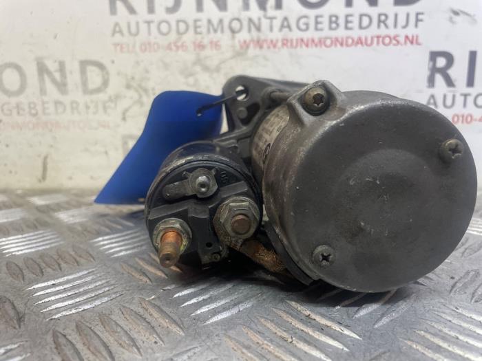 Startmotor van een BMW 3 serie Touring (E46/3) 325i 24V 2002
