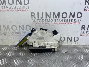 Gebruikte Deurslot Mechaniek 4Deurs links-achter Skoda Fabia II Combi 1.2 TDI 12V Greenline Prijs op aanvraag aangeboden door Autodemontage Rijnmond BV