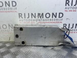 Gebruikte Bumpersteun links-voor Mercedes C Estate AMG (S205) C-63 S,Edition 1 AMG 4.0 V8 Biturbo Prijs € 60,00 Margeregeling aangeboden door Autodemontage Rijnmond BV