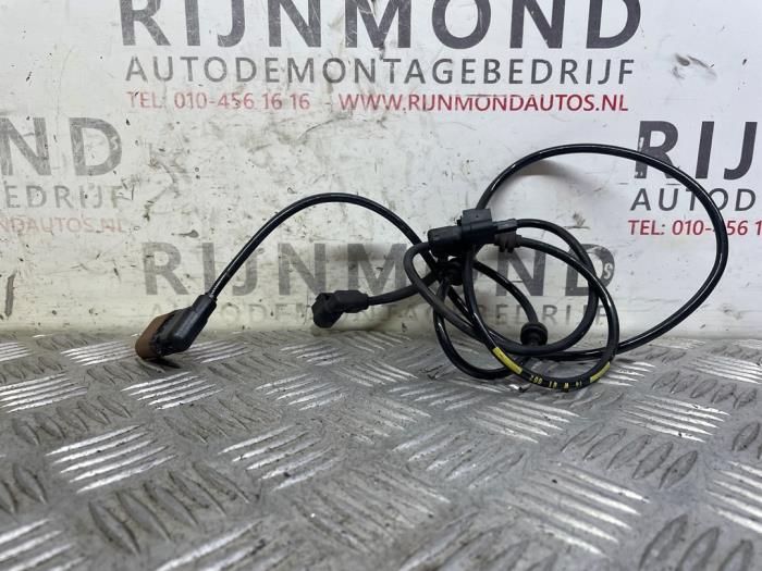 Gebruikte Sensor (overige) Mercedes C Estate AMG (S205) C-63 S,Edition 1 AMG 4.0 V8 Biturbo Prijs € 25,00 Margeregeling aangeboden door Autodemontage Rijnmond BV
