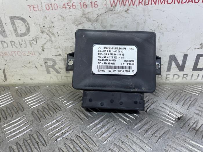 Gebruikte Computer Handrem Mercedes C Estate AMG (S205) C-63 S,Edition 1 AMG 4.0 V8 Biturbo Prijs € 60,00 Margeregeling aangeboden door Autodemontage Rijnmond BV