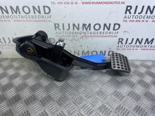 Gebruikte Rempedaal Mercedes C Estate AMG (S205) C-63 S,Edition 1 AMG 4.0 V8 Biturbo Prijs € 60,00 Margeregeling aangeboden door Autodemontage Rijnmond BV