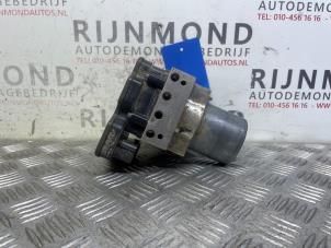 Gebruikte ABS Pomp Mercedes C Estate AMG (S205) C-63 S,Edition 1 AMG 4.0 V8 Biturbo Prijs € 375,00 Margeregeling aangeboden door Autodemontage Rijnmond BV