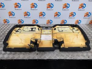 Gebruikte Stoel achter Volvo V40 (MV) 1.6 D2 Prijs op aanvraag aangeboden door Autodemontage Rijnmond BV