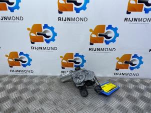 Gebruikte Motor Ruitenwisser achter Volkswagen Polo VI (AW1) 1.0 MPI 12V Prijs € 18,15 Inclusief btw aangeboden door Autodemontage Rijnmond BV