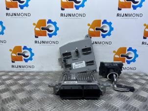 Gebruikte Kontaktslot + computer Mercedes C (W205) C-220 2.2 CDI BlueTEC, C-220 d 16V Prijs € 363,00 Inclusief btw aangeboden door Autodemontage Rijnmond BV