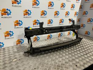 Gebruikte Bumperbalk voor Citroen DS3 Cabrio (SB) 1.6 16V VTS THP Prijs op aanvraag aangeboden door Autodemontage Rijnmond BV