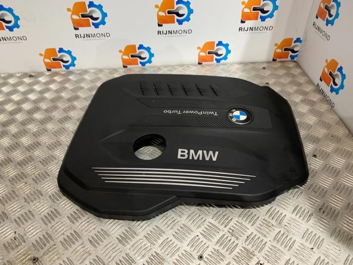 Motor Beschermplaat van een BMW 5 serie (G30) 530d xDrive 3.0 TwinPower Turbo 24V 2017