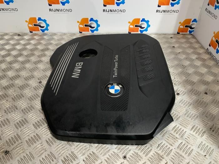 Motor Beschermplaat van een BMW 5 serie (G30) 530d xDrive 3.0 TwinPower Turbo 24V 2017